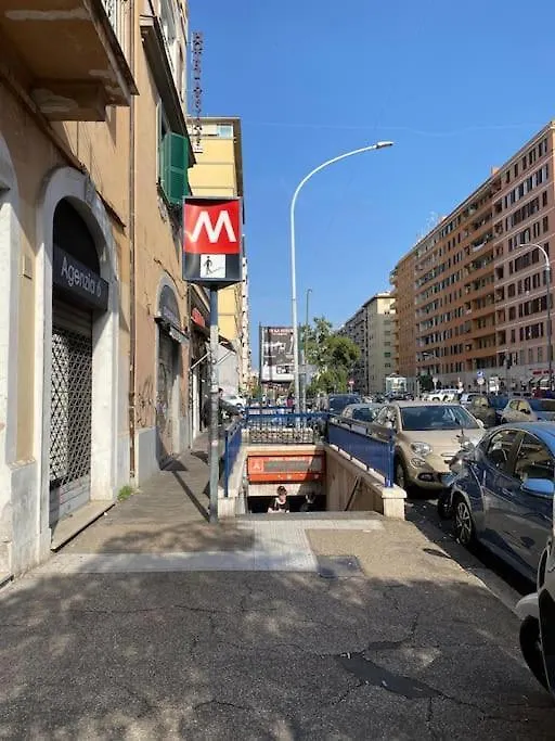 Luminoso Monolocale A 2 Passi Dalla Metro A Διαμέρισμα Ρώμη